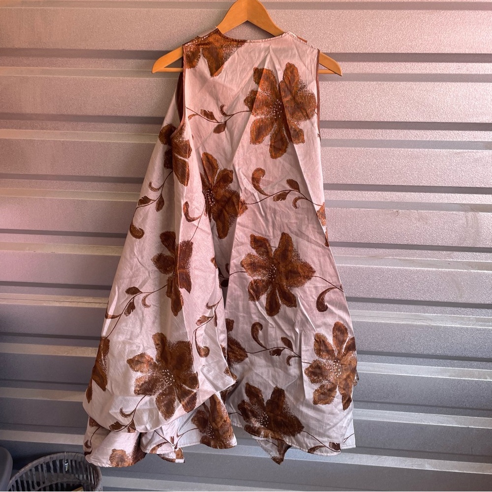 Jolaby floral sleeveless dress with collarless neck - Picture 5 of 5